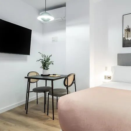 Limehome Calle Victoria Apartment
